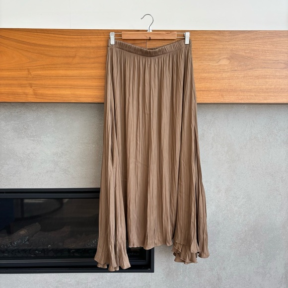 Zara Dresses & Skirts - NWT Zara Pleated Asymmetrical Skirt, Size M/L
